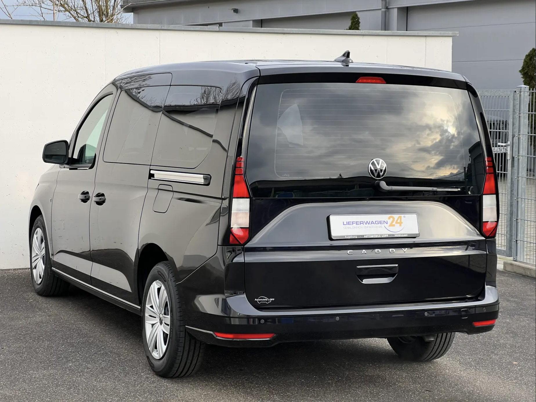 VW Caddy Maxi "Komfort" – Foto 2